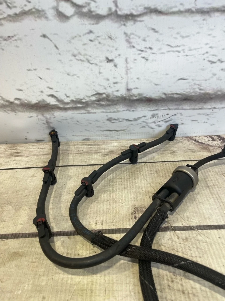 Шланг топливный Audi Q7 2010 4L