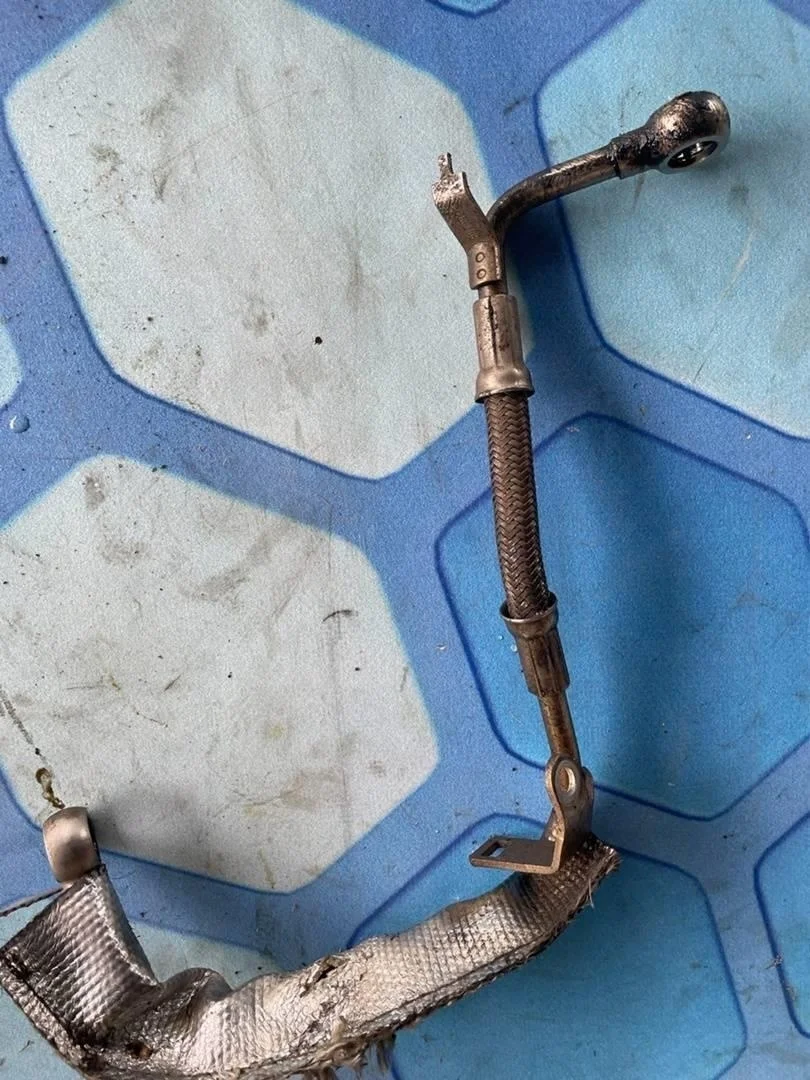 Трубка турбины Audi TT 2 2010 8J