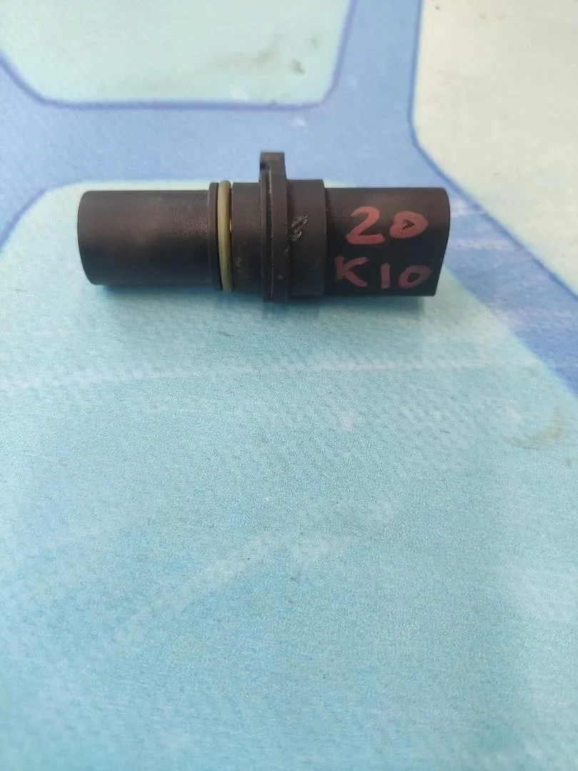 Датчик положения коленвала Audi A4 2011 B8