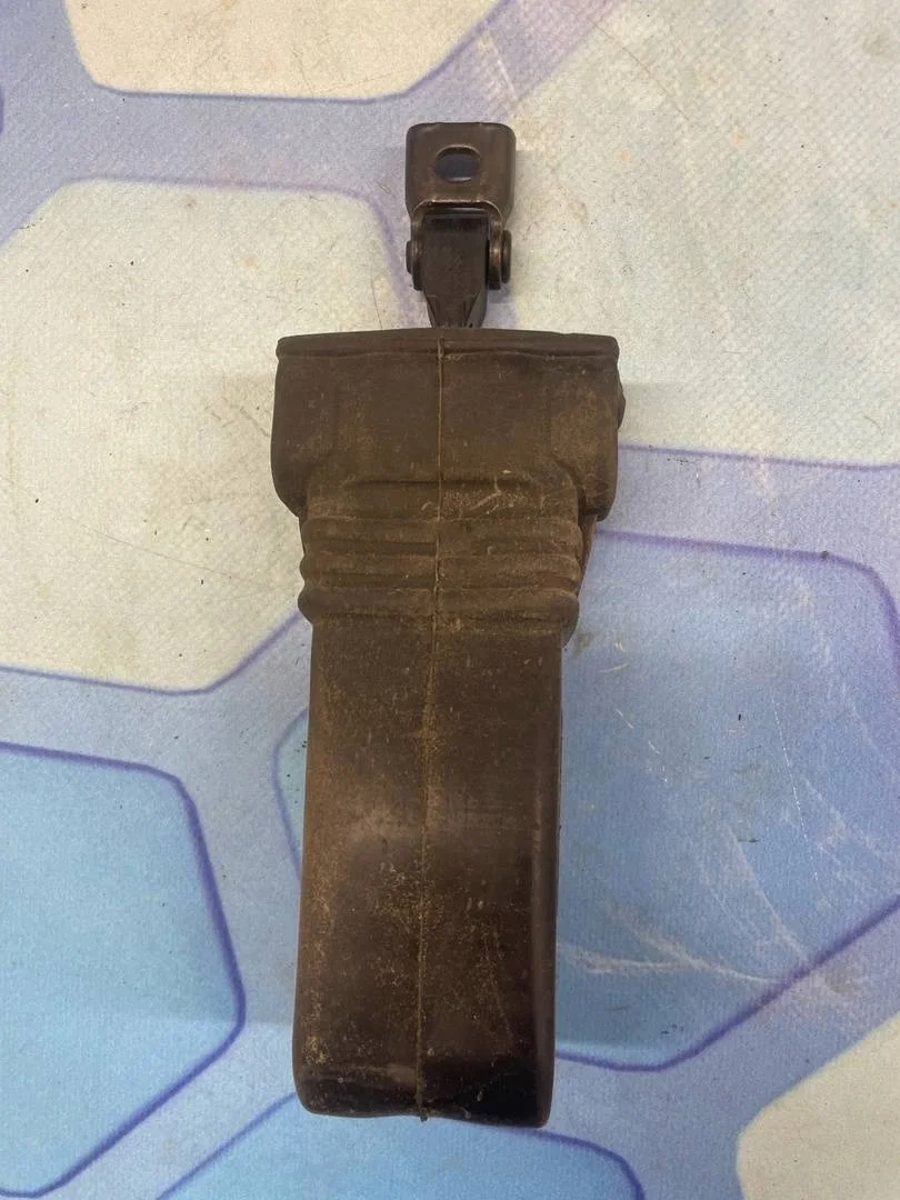 Ограничитель двери Audi A8 2011 4H