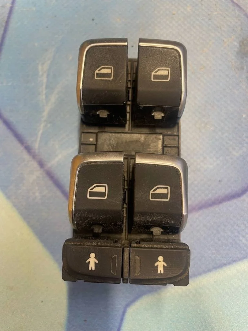 Блок кнопок (кнопки) Audi A8 2011 4H