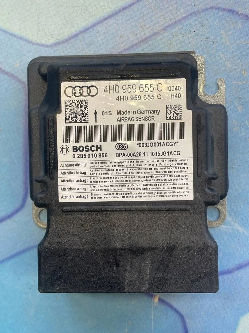 Блок управления air bag Audi A8 2011 4H