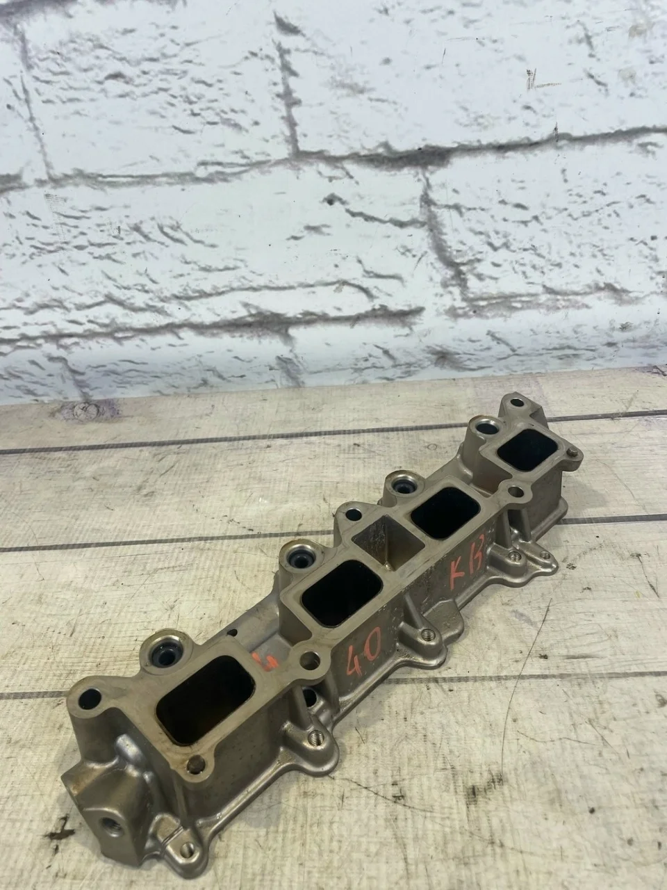 Коллектор впускной VW Tiguan 1 2011