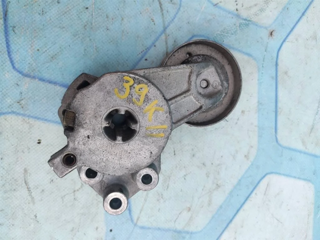 Ролик натяжителя ремня VW Tiguan 1 2012