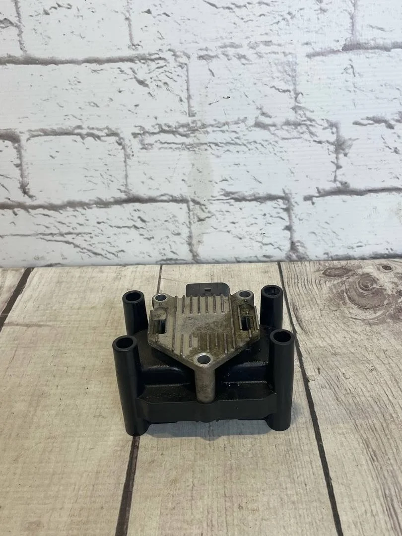 Катушка зажигания модуль Skoda Yeti 2012