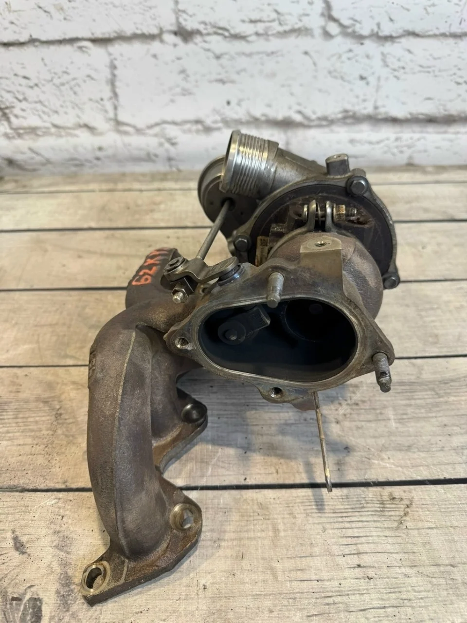 Турбина с дефектом VW Tiguan 1 2012