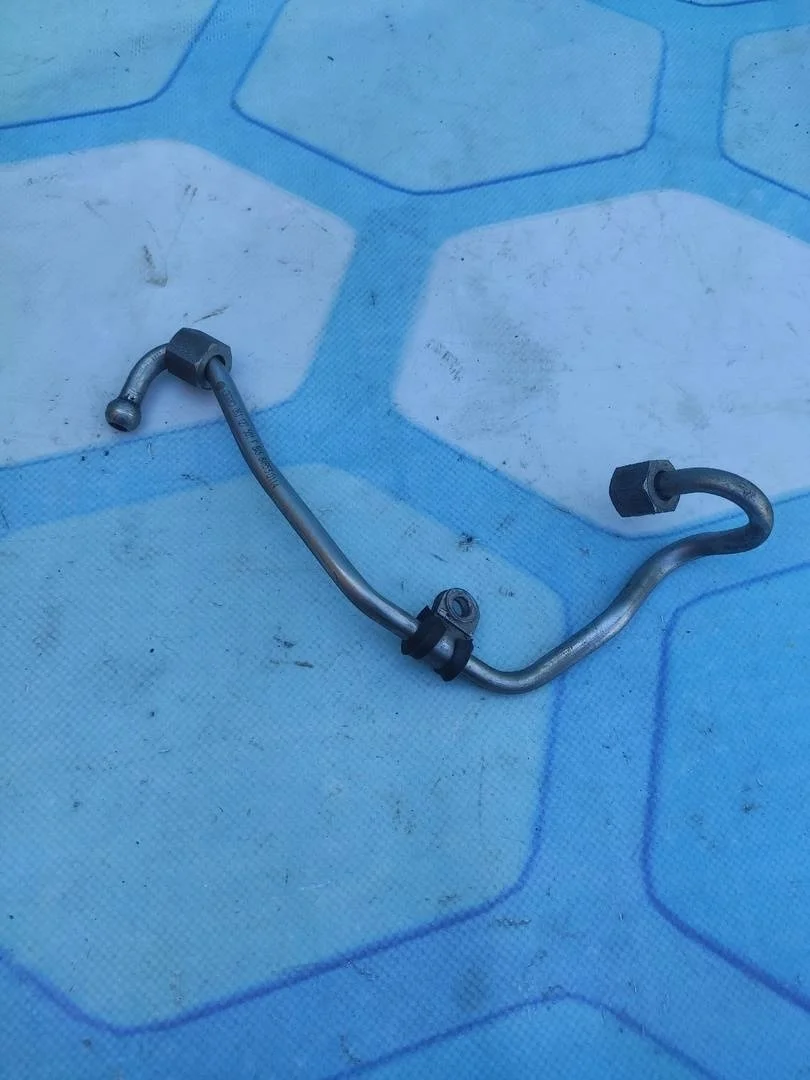 Трубка топливная VW Tiguan 1 2013