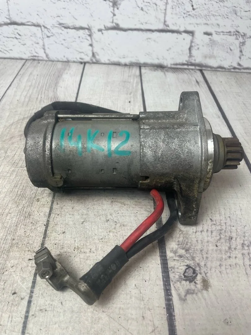 Стартер Audi Q3 2013 8U