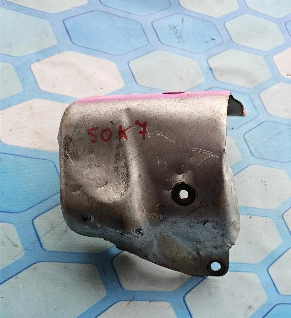 Кожух турбины Audi A1 2013