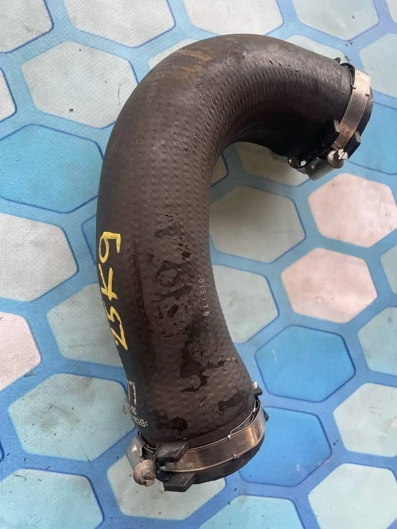 Патрубок радиатора Audi A4 2013 B8