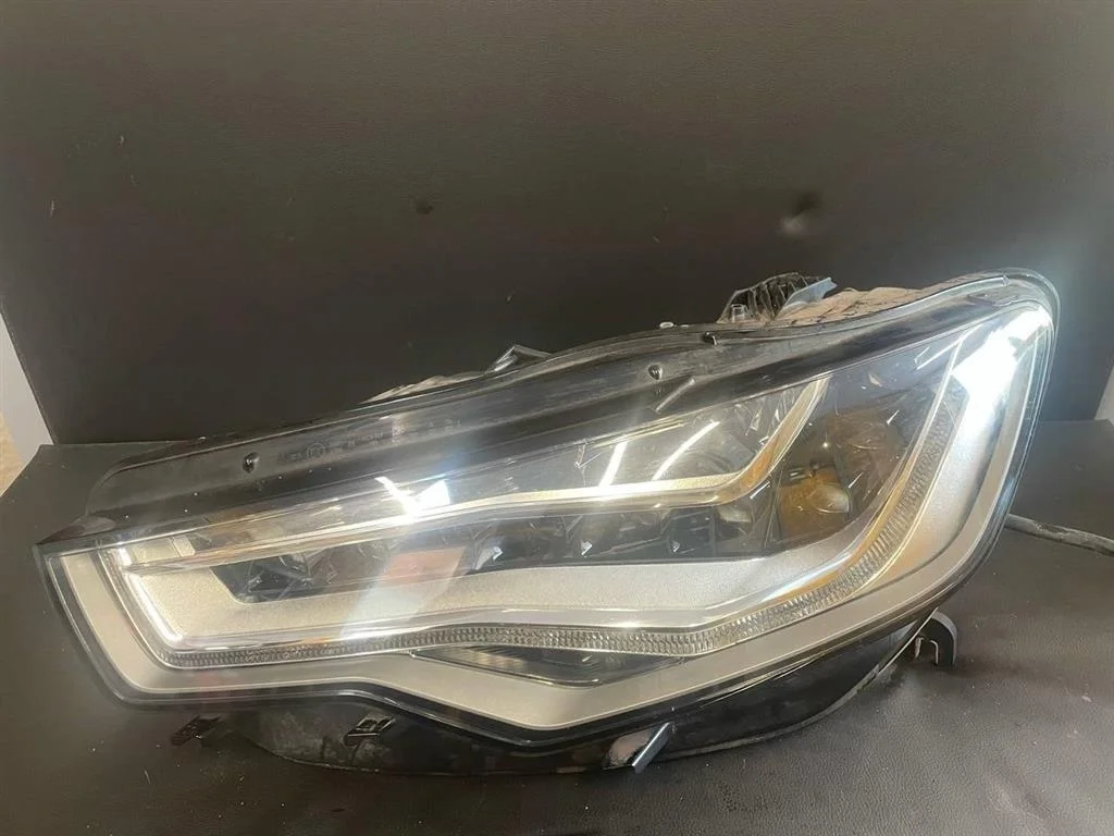 Фара левая ксенон Audi A6 2013 C7