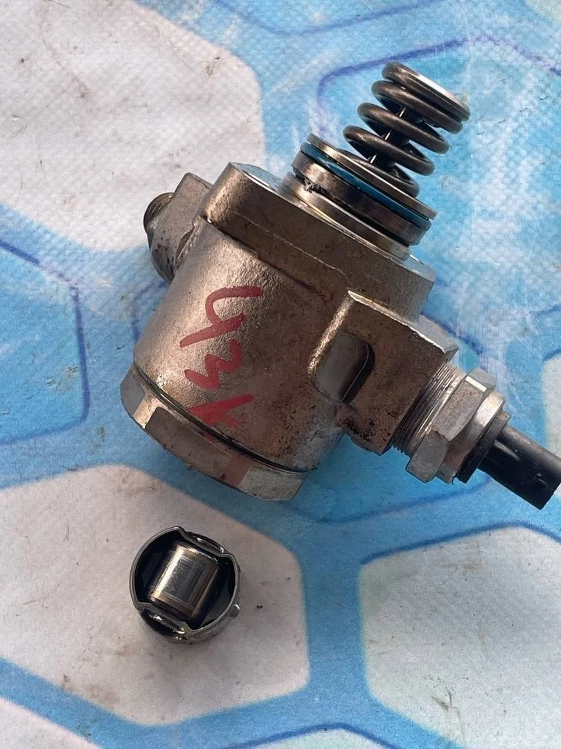 Насос топливный высокого давления Skoda Octavia 2014 A7