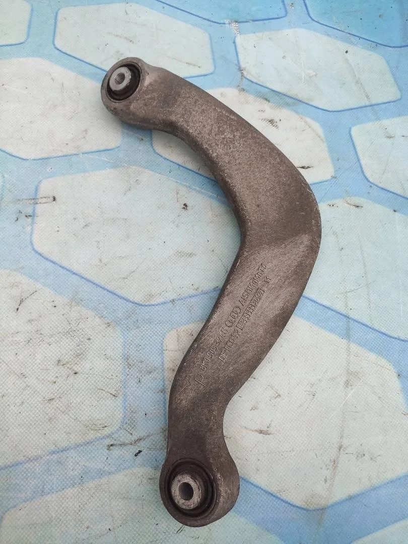 Рычаг задний правый Audi A7 2014