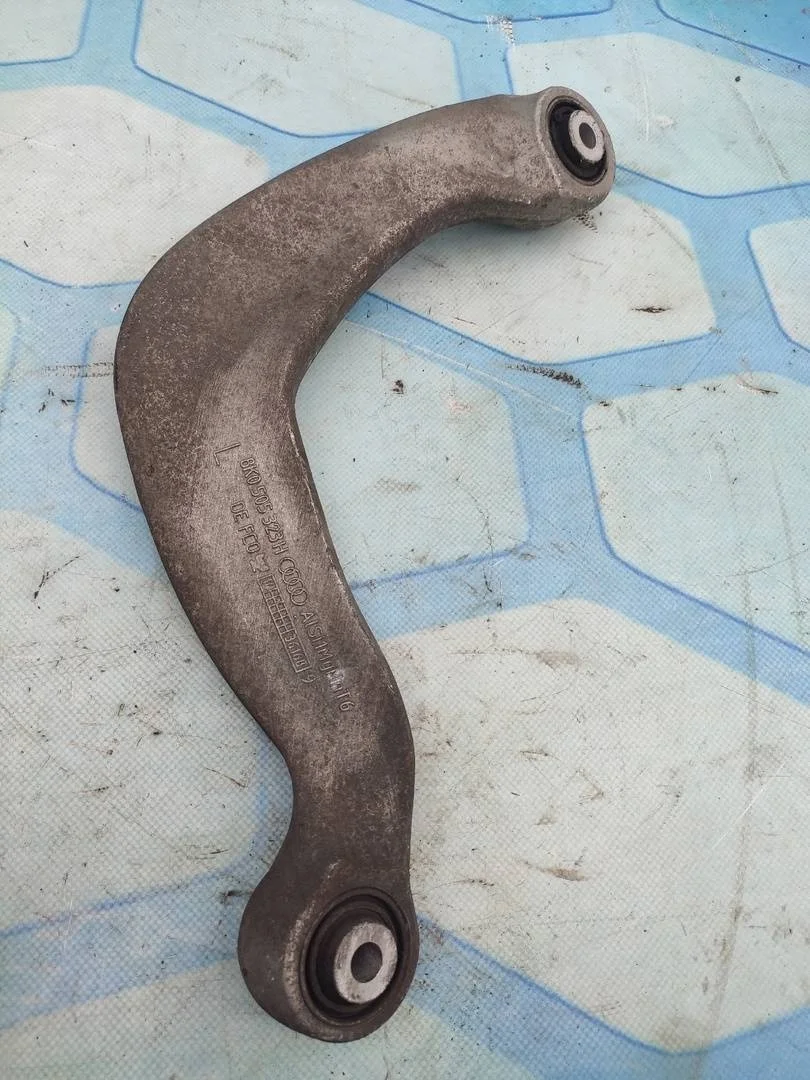 Рычаг задний левый Audi A7 2014