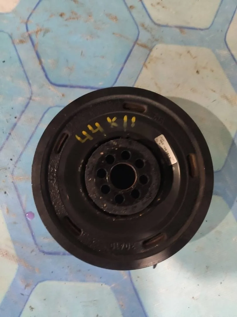 Шкив коленвала Audi A7 2014