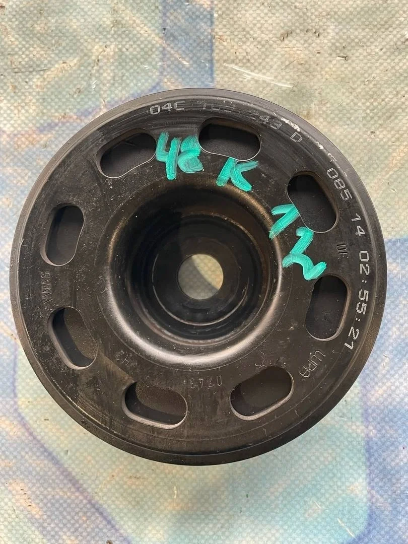 Шкив коленвала VW Golf 7 2014