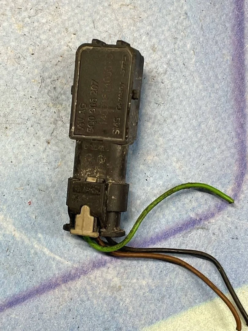 Датчик вакуумного усилителя тормозов VW Golf 7 2014