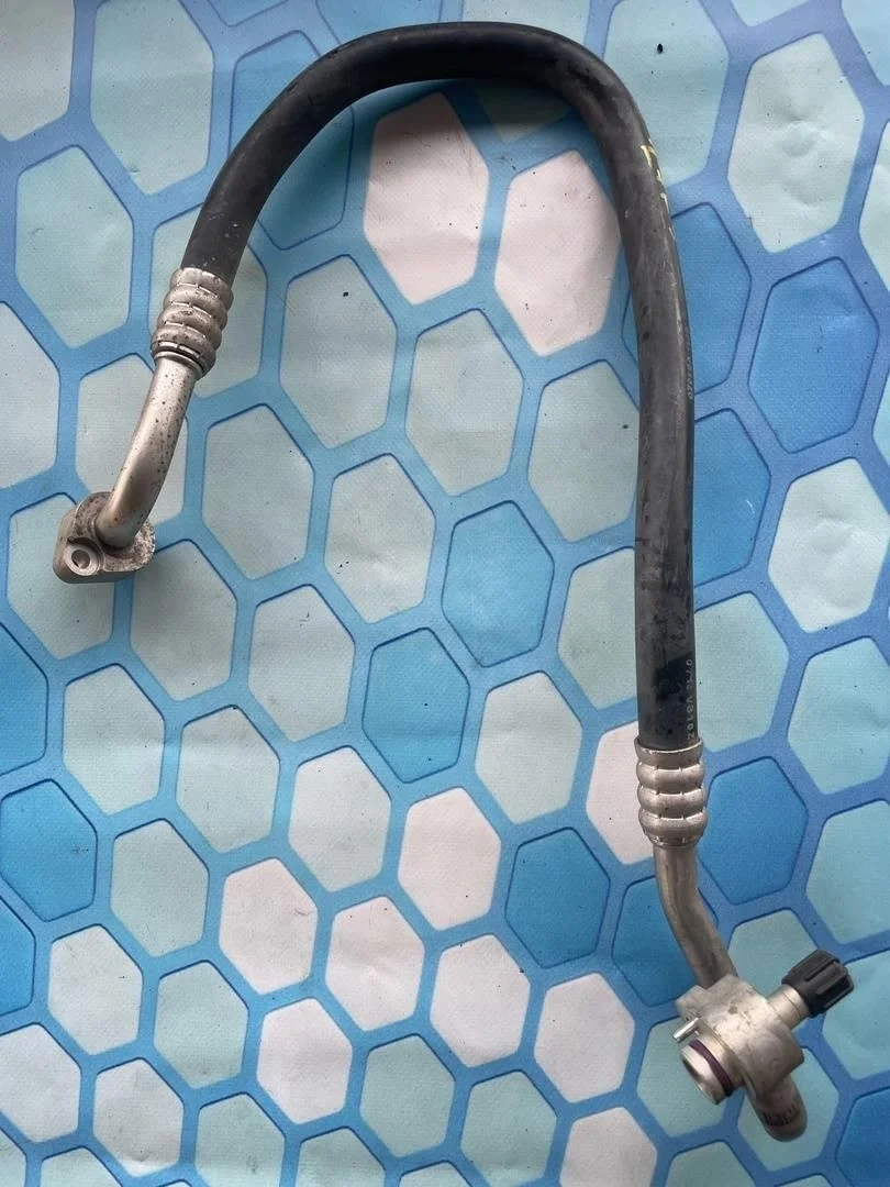 Трубка кондиционера Audi A7 2014