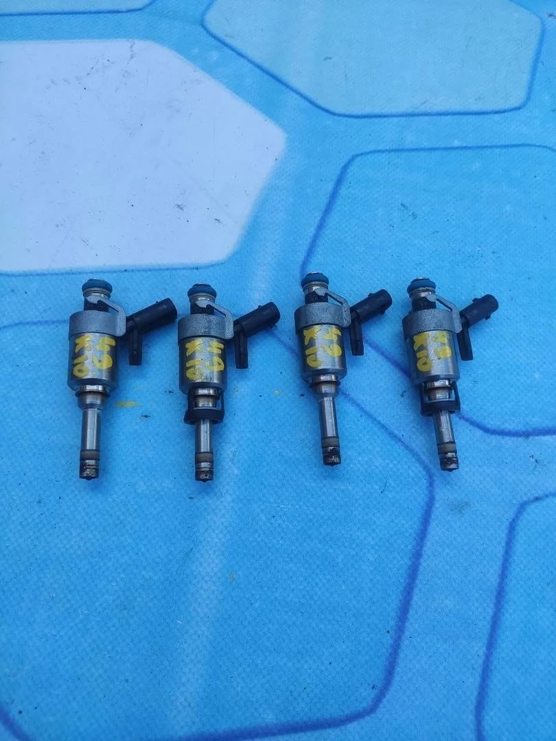 Форсунка инжекторная электрическая Audi A5 2015 S5