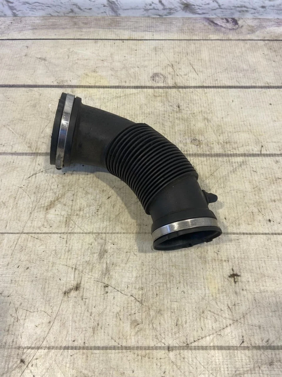 Патрубок воздушного фильтра Audi A5 2015 S5