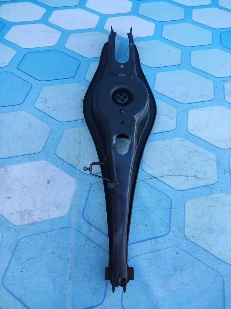 Рычаг задний нижний VW Tiguan 2 2018