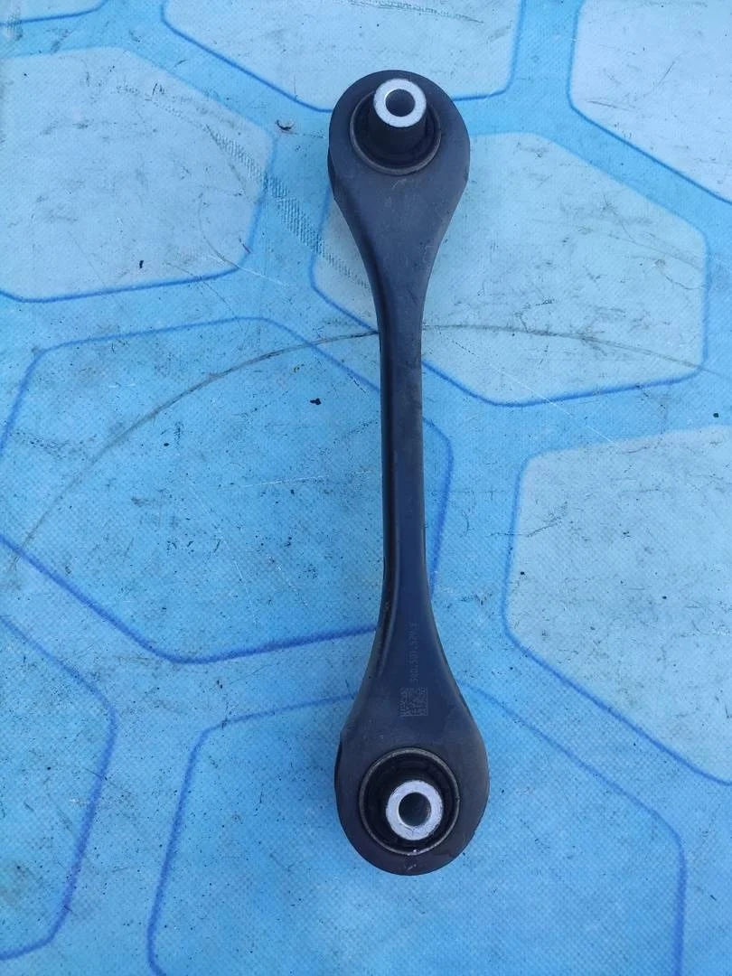 Рычаг задний поперечный VW Tiguan 2 2018