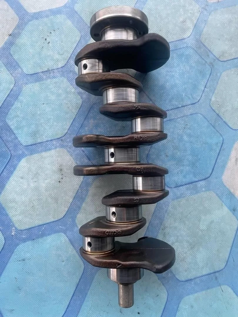 Коленчатый вал Audi A1 2010-..