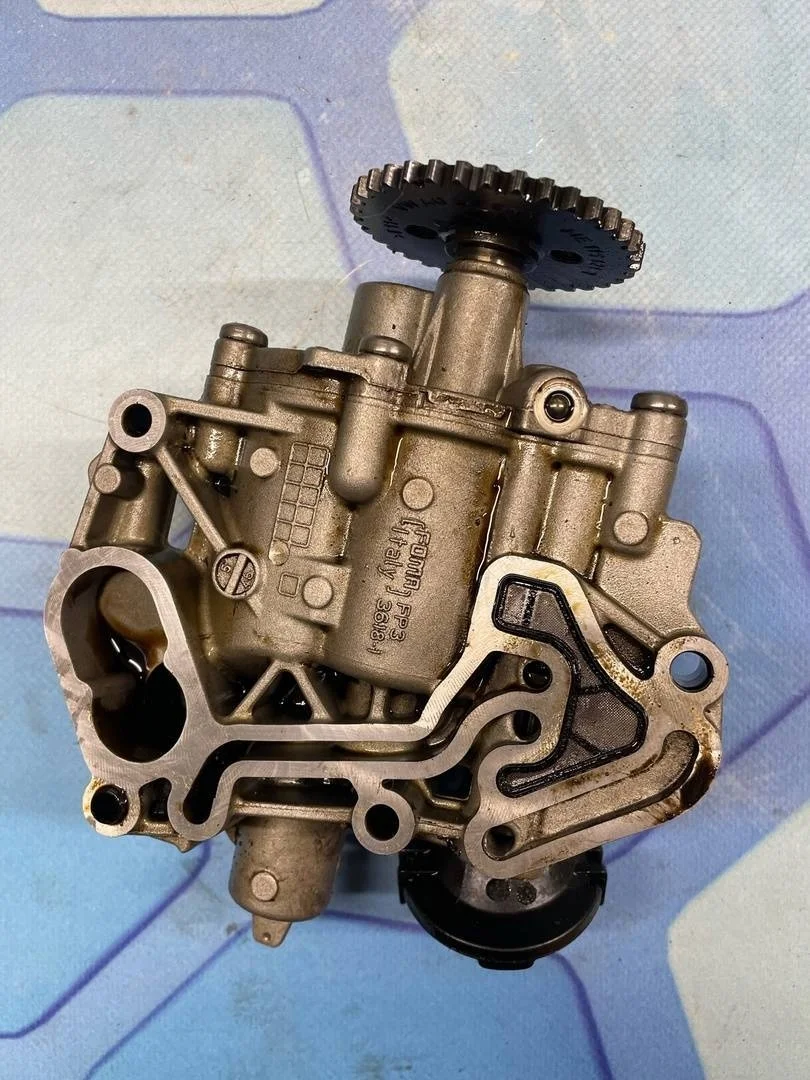 Масляный насос Audi A1 2010-.в.