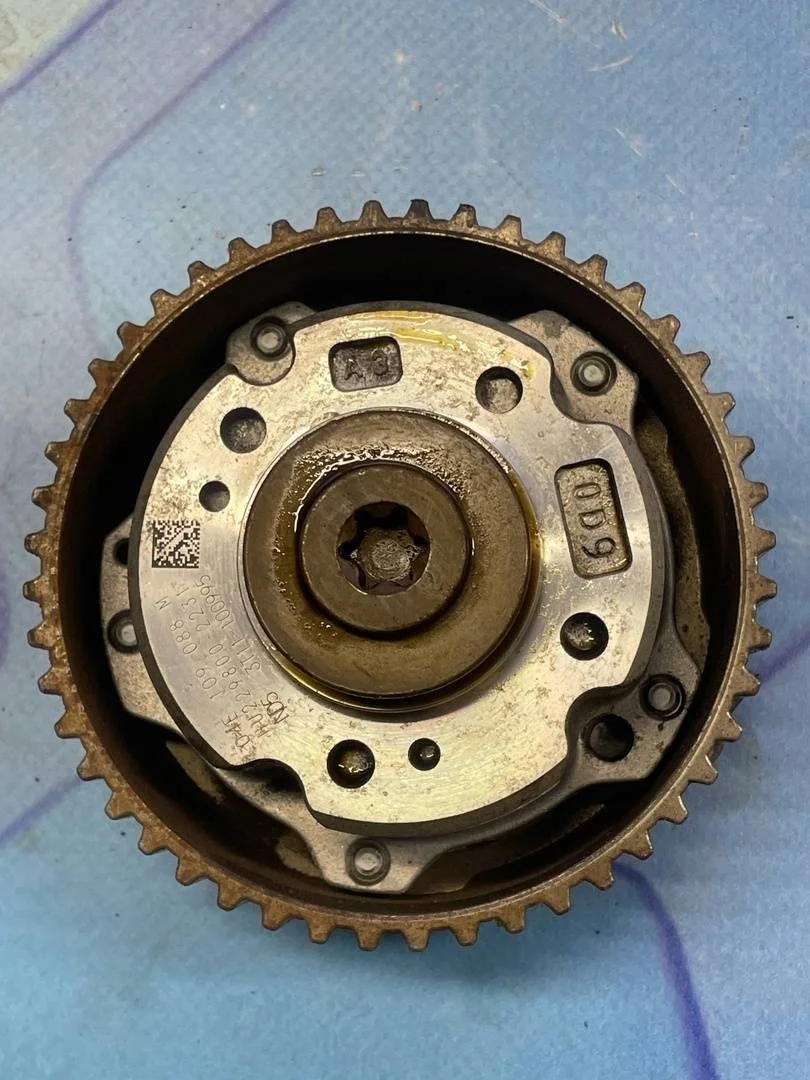 Механизм изменения фаз грм Audi A1 2010-.в.