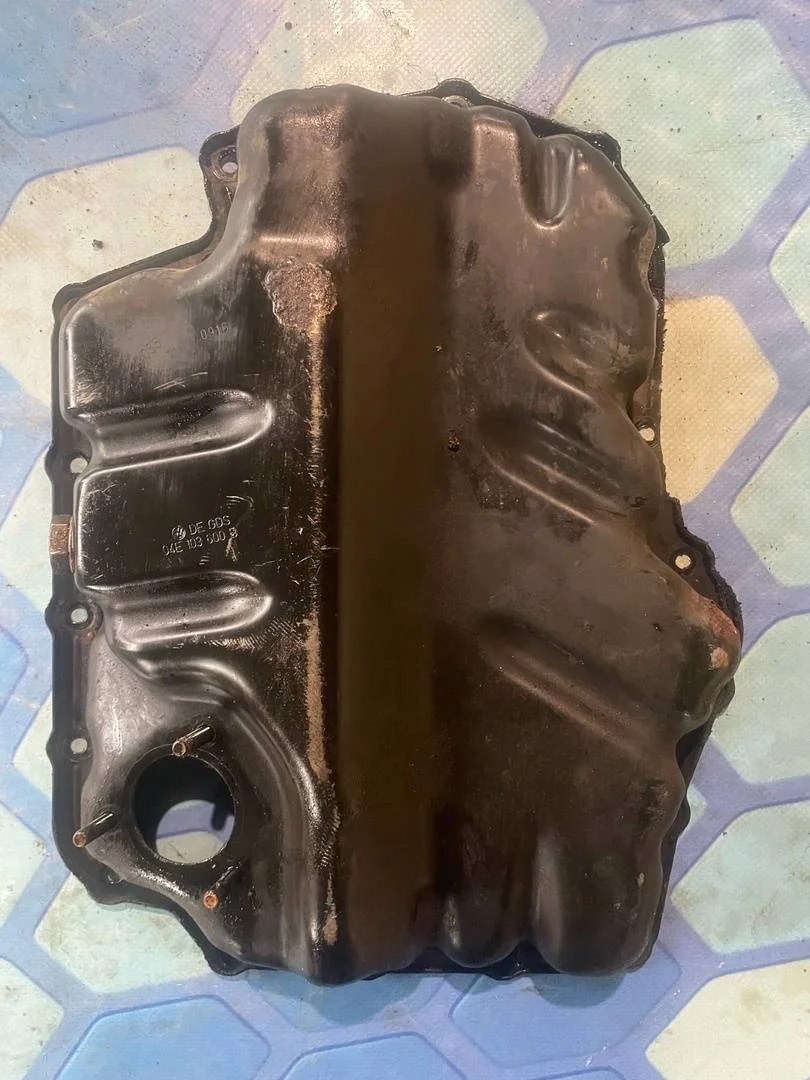 Поддон масляный двигателя Audi A3 2013-2016 8V