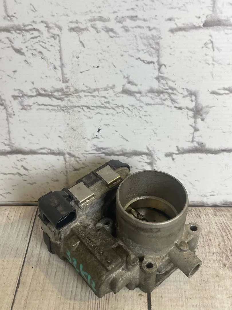 Дроссельная заслонка Audi A3 2013-2016 8V