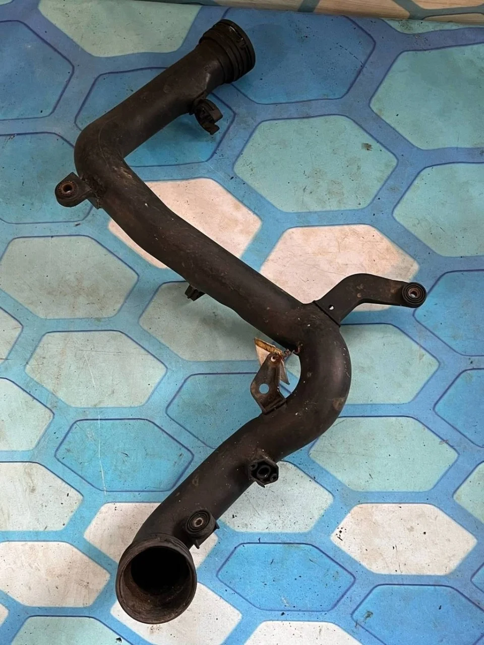 Патрубок интеркулера Audi A3 2003-2013 8P1