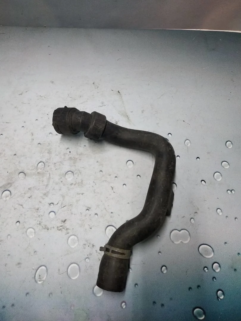 Патрубок флянец Audi A4 1994-2001 B5