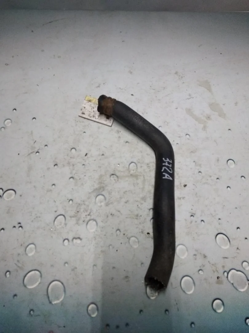 Патрубок охлаждения Audi A4 2000-2004 B6