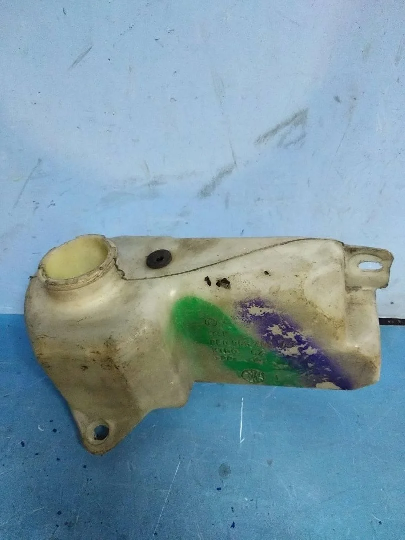Бачок омывателя Audi A4 2000-2004 B6