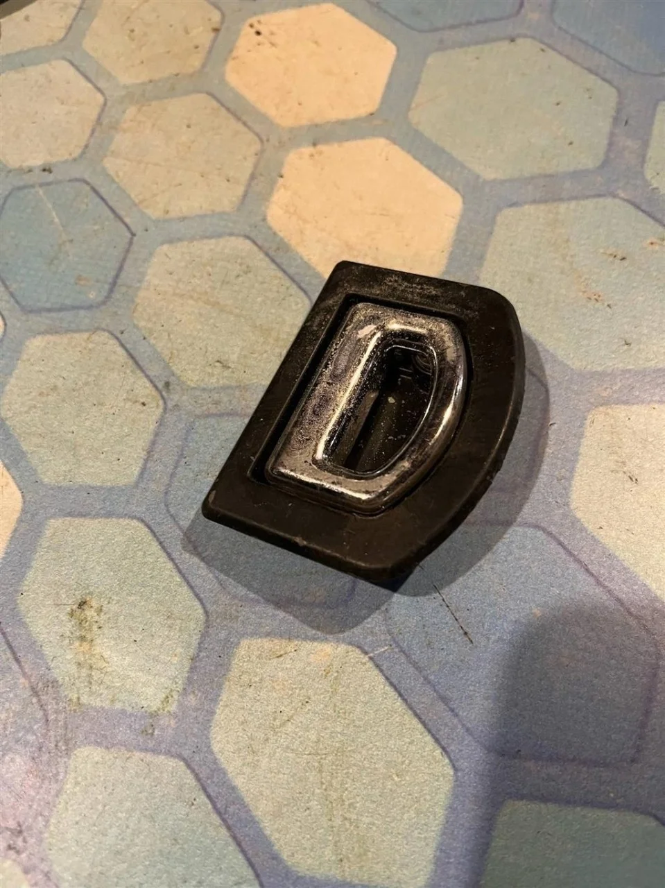 Ручка коврика багажника Audi A4 2000-2004 B6