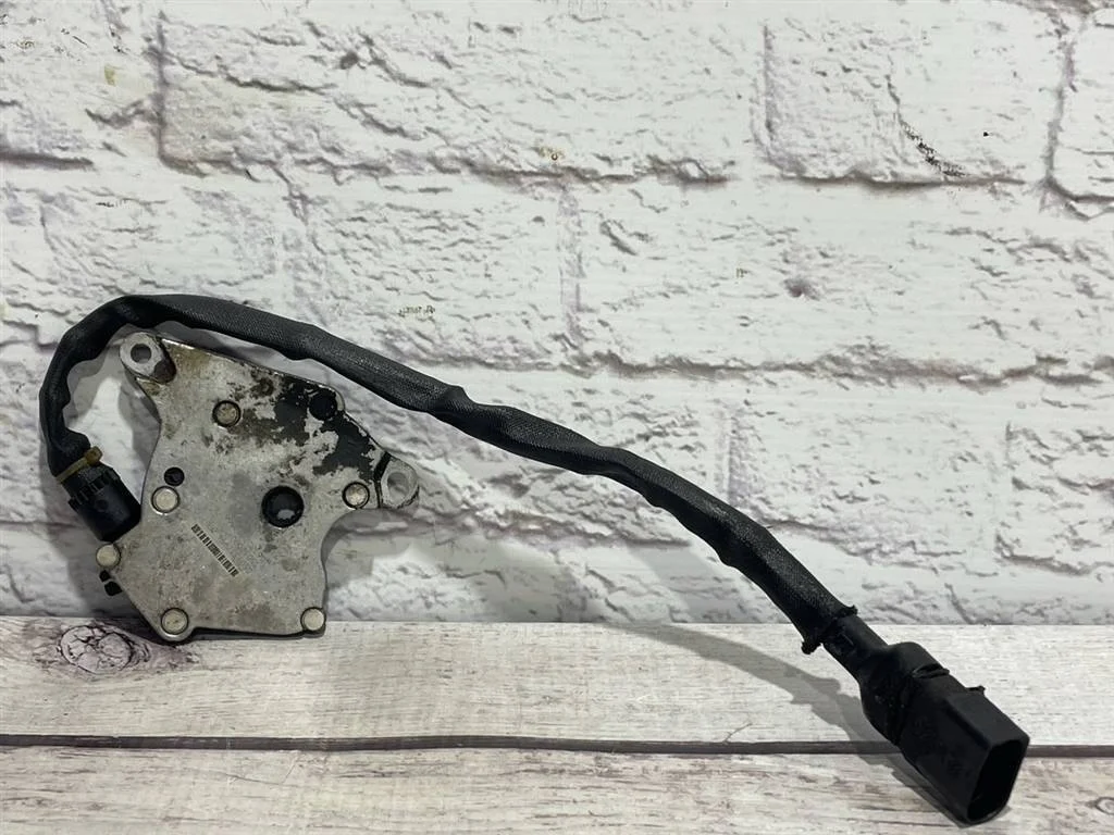 Датчик переключения передач Audi A4 2000-2004 B6