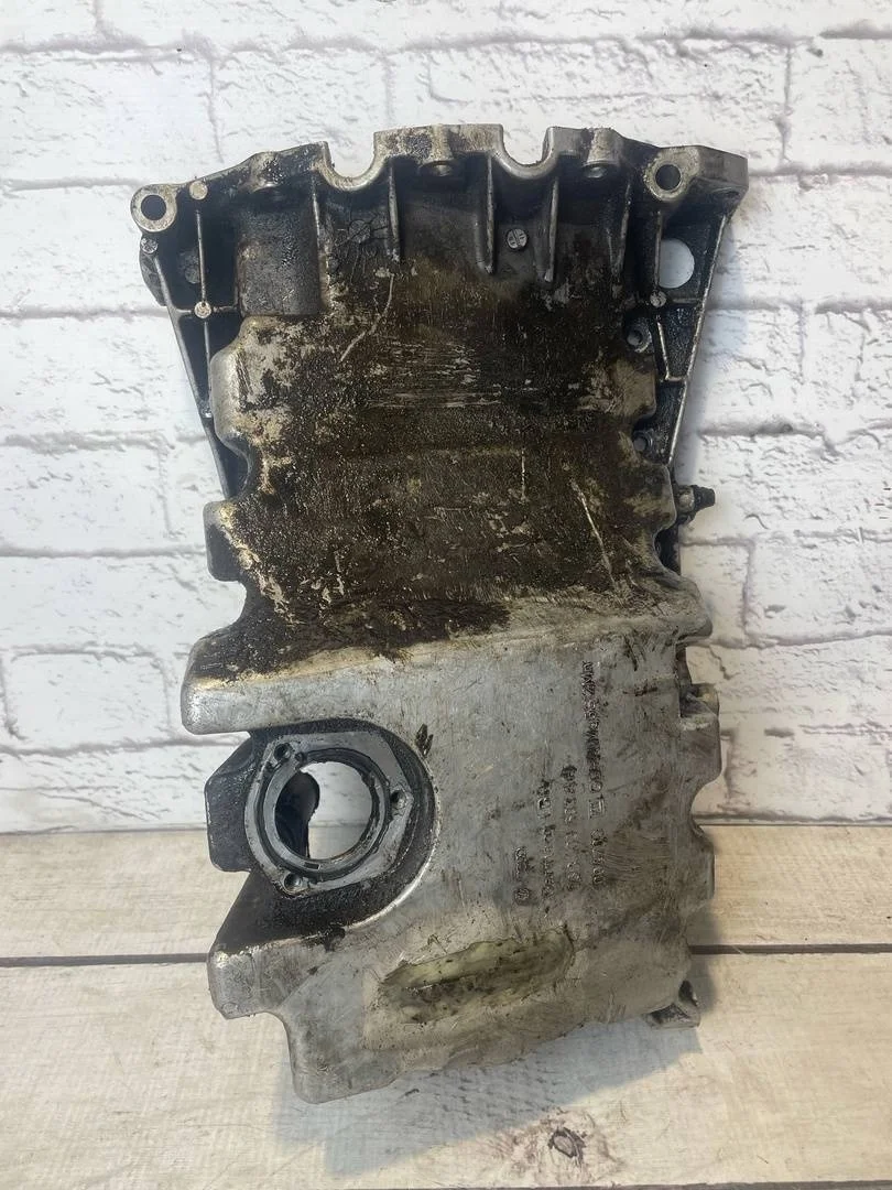 Поддон масляный двигателя Audi A4 2000-2004 B6