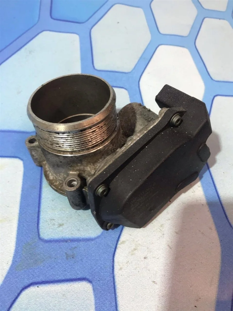 Дроссельная заслонка Audi A4 2007-2015 B8