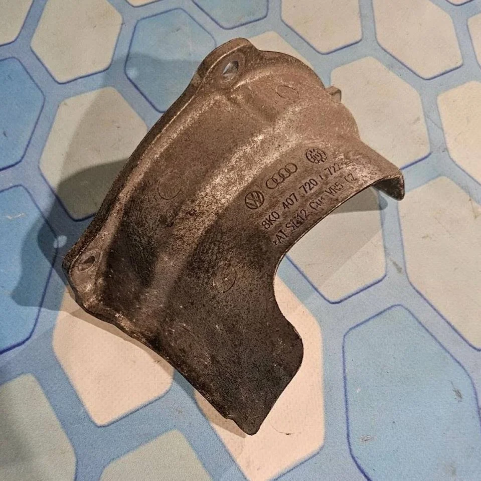 Пыльник Audi A4 2007-2015 B8