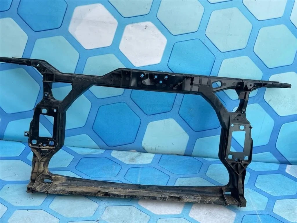 Телевизор передняя панель Audi A4 2007-2015 B8