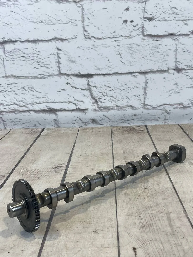 Распредвал впускной Audi A4 2007-2015 B8