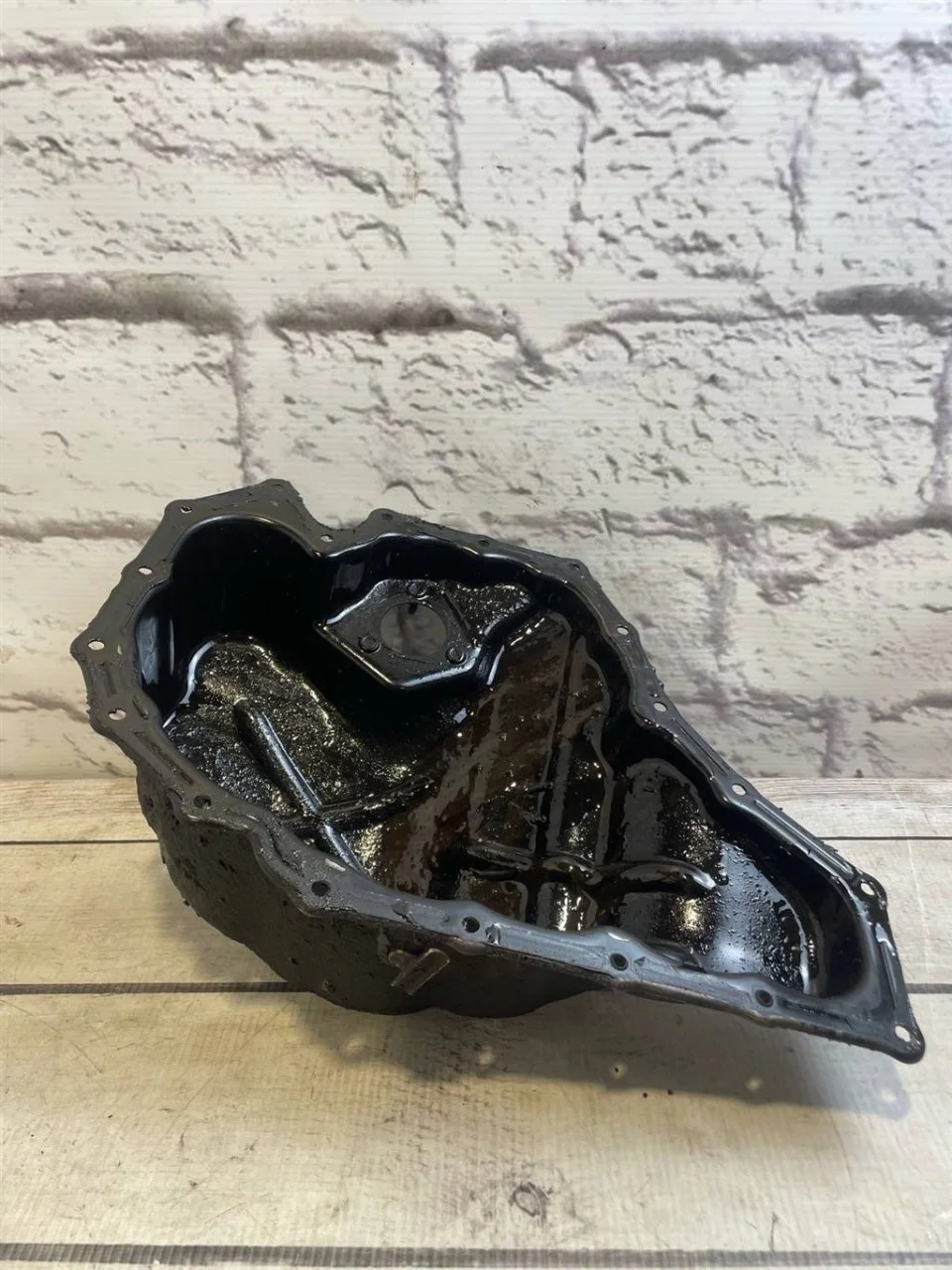 Поддон масляный двигателя Audi A4 2007-2015 B8