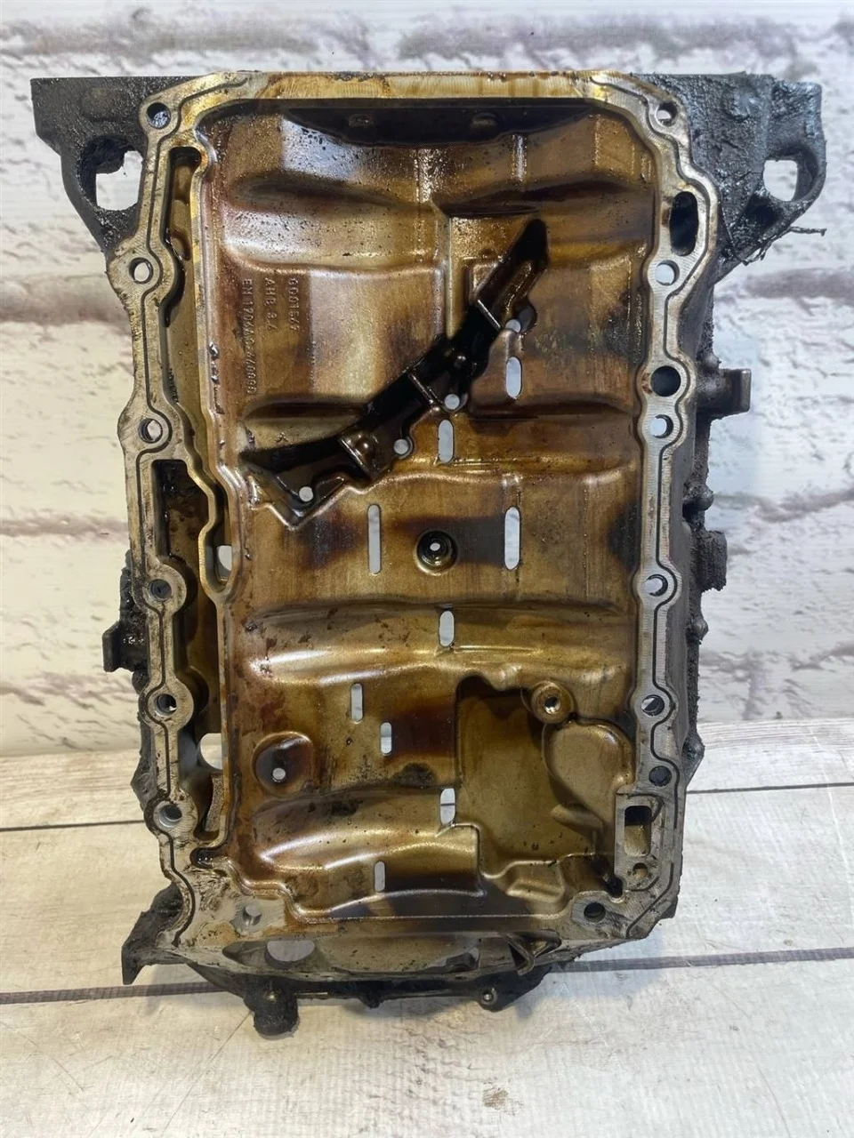 Поддон масляный двигателя Audi A4 2007-2015 B8