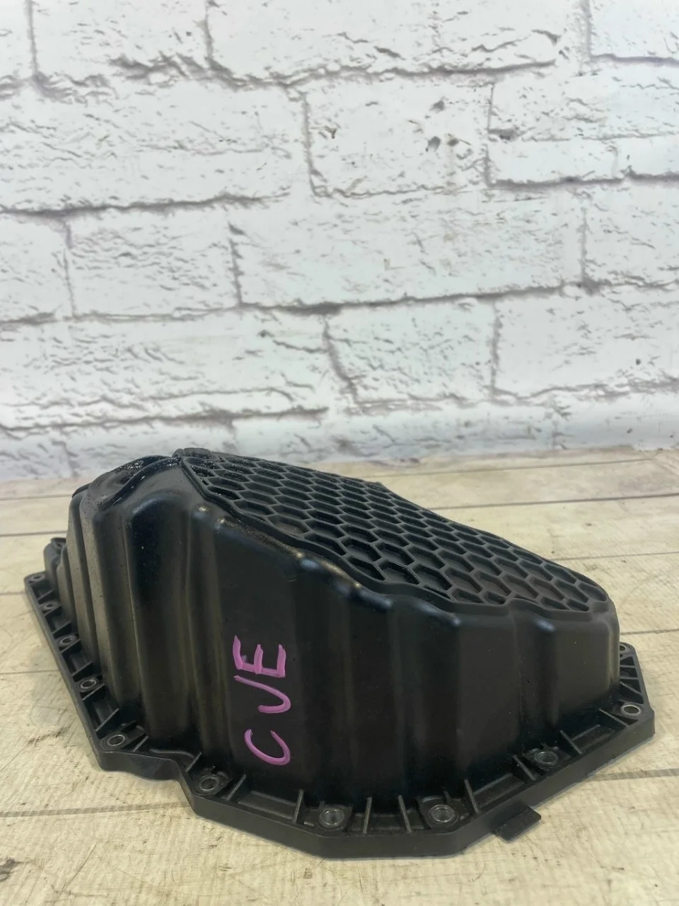 Поддон масляный двигателя Audi A4 2007-2015 B8