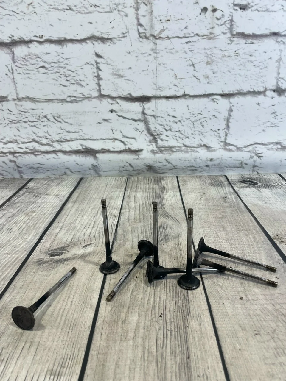 Клапан выпускной Audi A4 2007-2015 B8