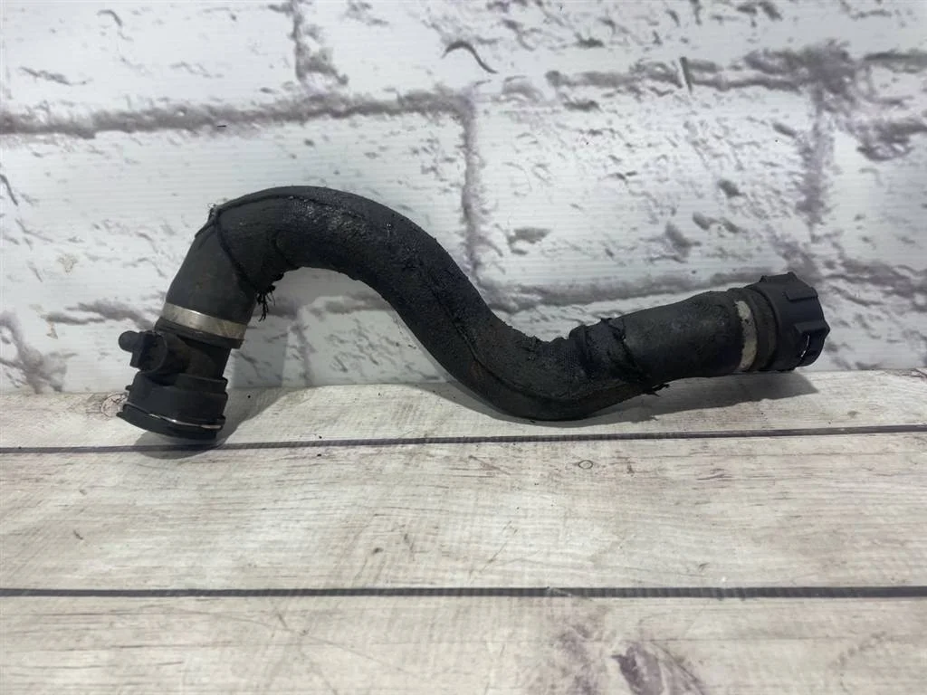 Шланг системы охлаждения Audi A5 2008-2016 S5