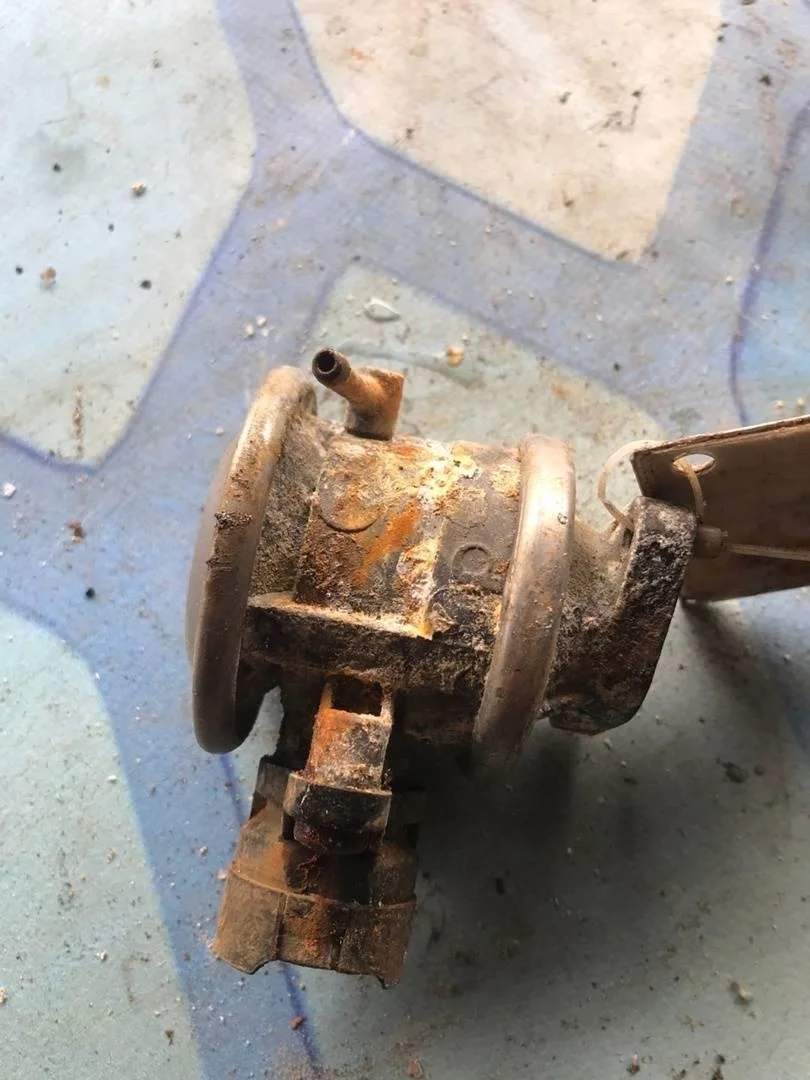 Клапан системы циркуляции ог Audi A6 1997-2004 C5