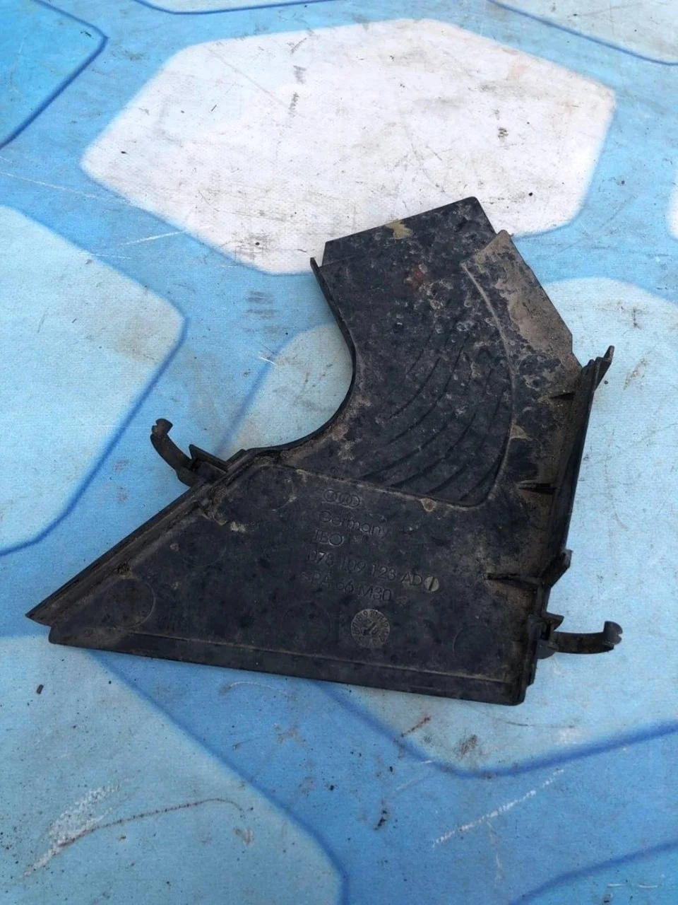 Защитный кожух грм Audi A6 1997-2004 C5