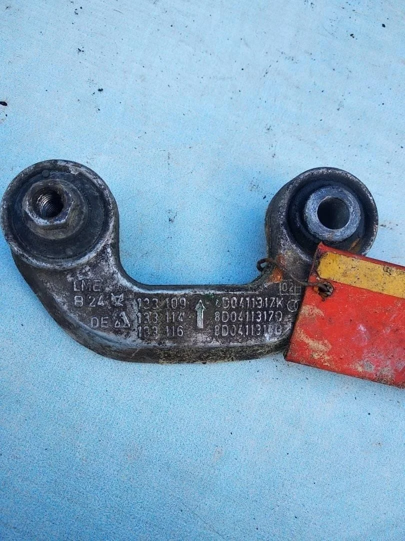 Рычаг нижний Audi A6 2000-2005 C5